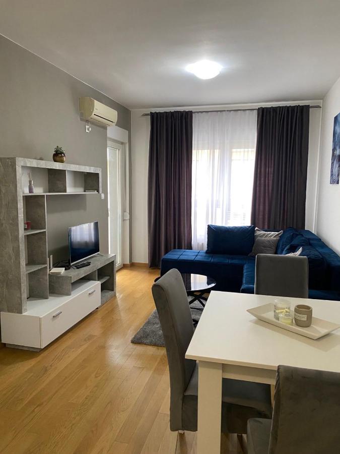 Apartamento Falcon Banja Luka Exterior foto