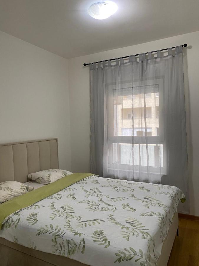 Apartamento Falcon Banja Luka Exterior foto