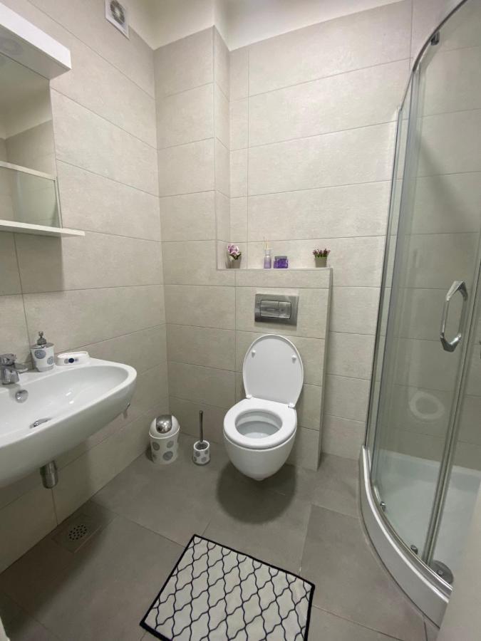 Apartamento Falcon Banja Luka Exterior foto